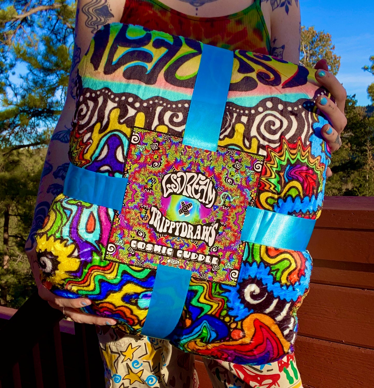 LSDREAM X TRIPPYDRAWS LIMITED EDITION CUDDLE