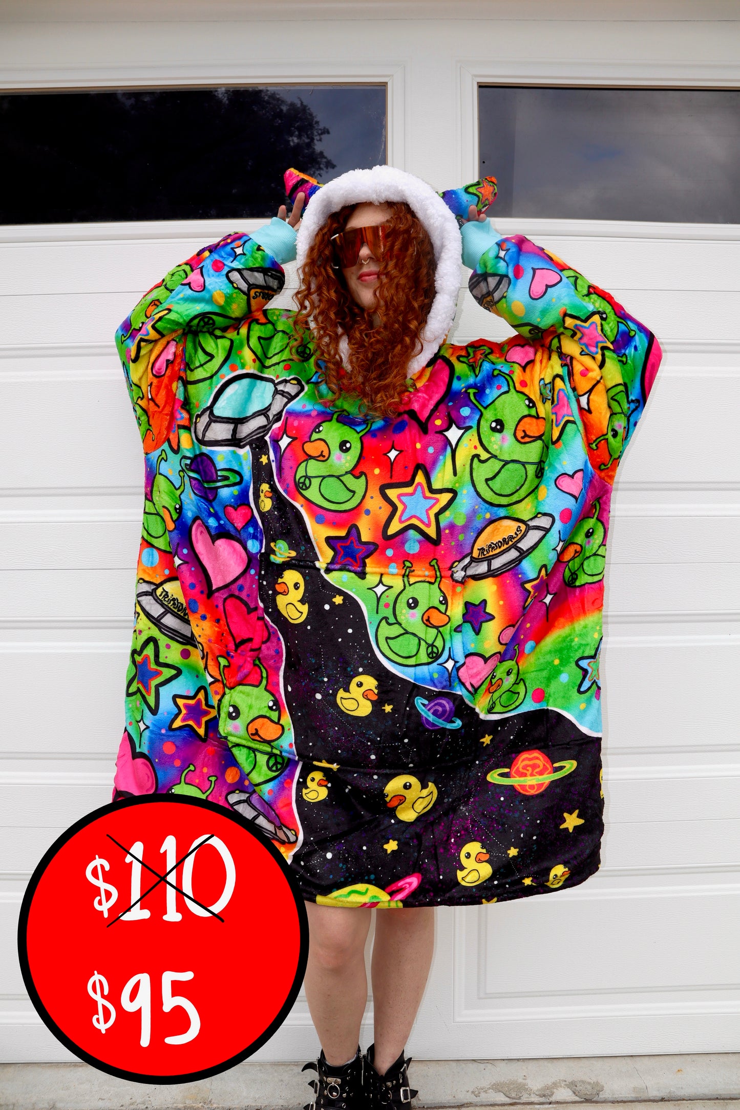 DUCK ALIEN COSMIC CUDDLE