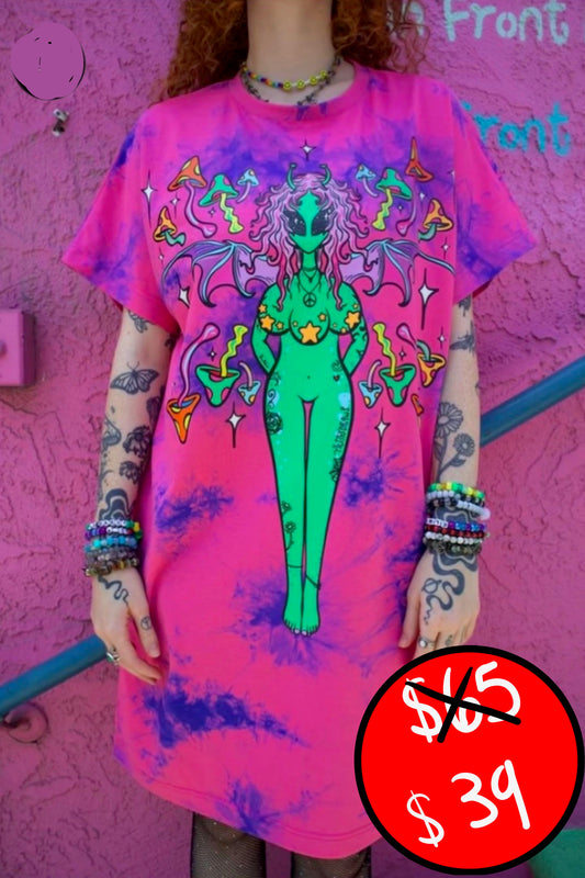 NEW PINK ALIEN GIRL T-SHIRT DRESS