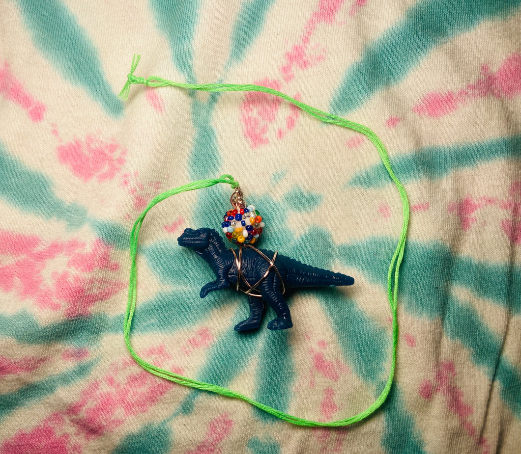 BLUEBERRY THE DINO NECKLACE