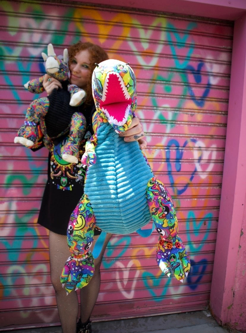 NEW DINOSAUR T-REX BACKPACK