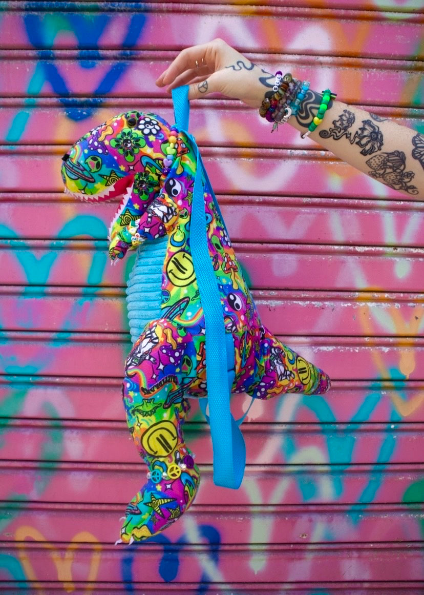 NEW DINOSAUR T-REX BACKPACK