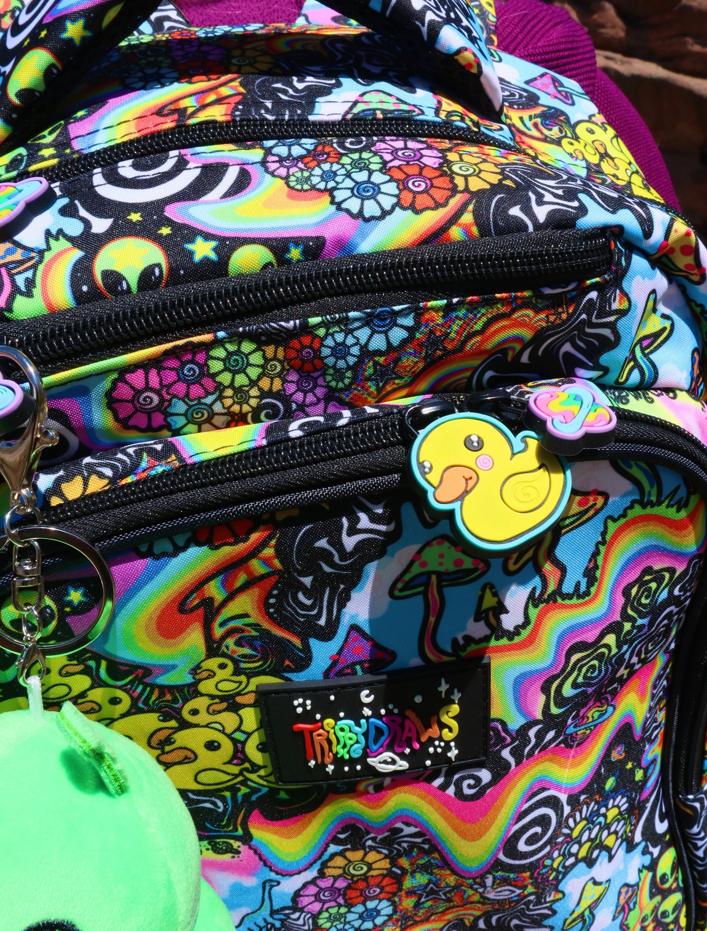 SECRET ITEM !!!!!!!!! WATERPROOF ALIEN DUCKY BACKPACK