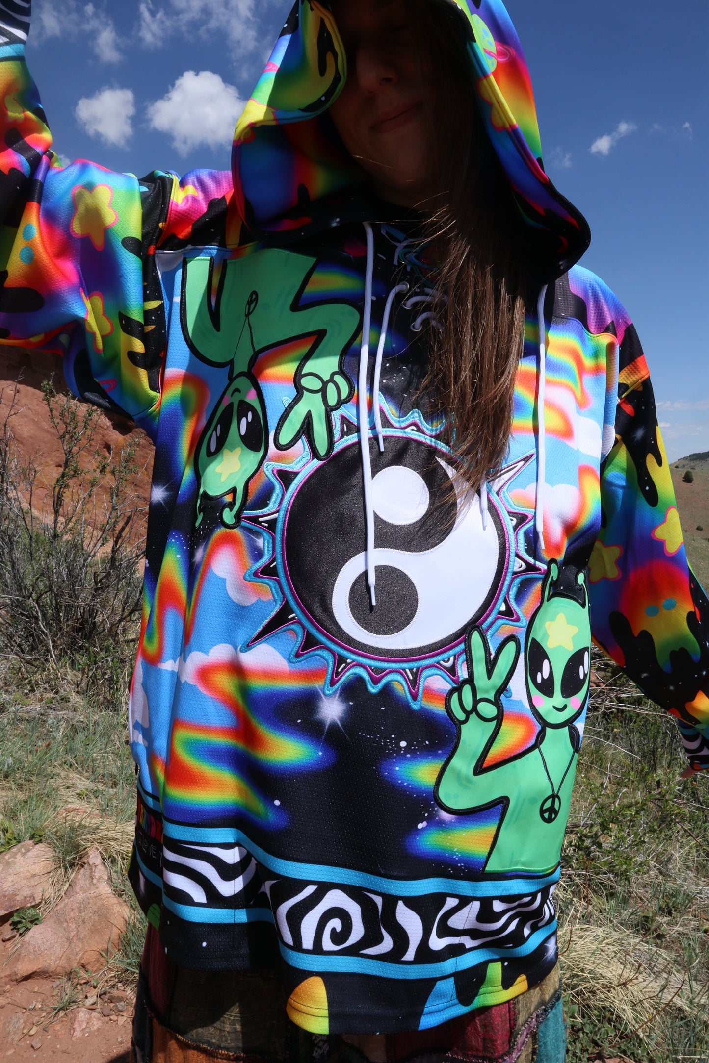 PEACEFUL ALIENS JERSEY